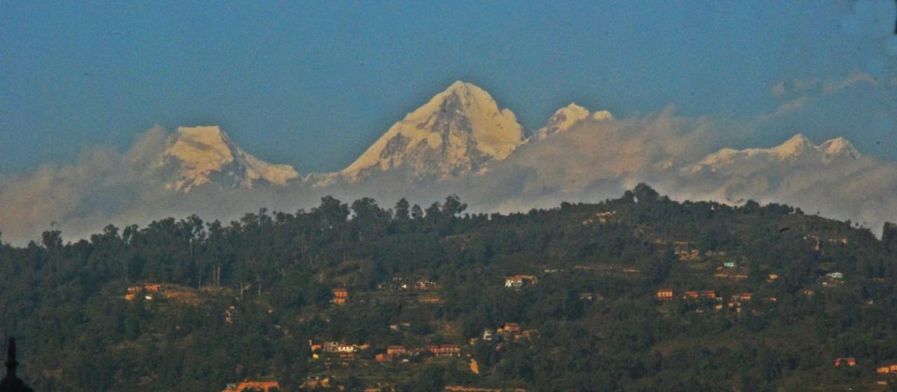 Cafe Beyond And Guest House Bhaktapur Bagian luar foto